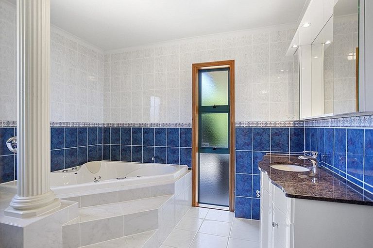 Photo of property in 6 Owen Place, Omokoroa, 3114