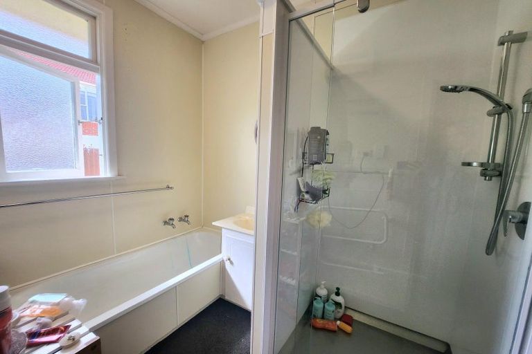 Photo of property in 69 Tamar Street, South Hill, Oamaru, 9400