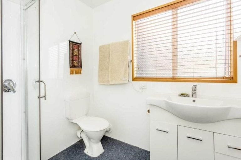 Photo of property in 84 Bay View Road, South Dunedin, Dunedin, 9012