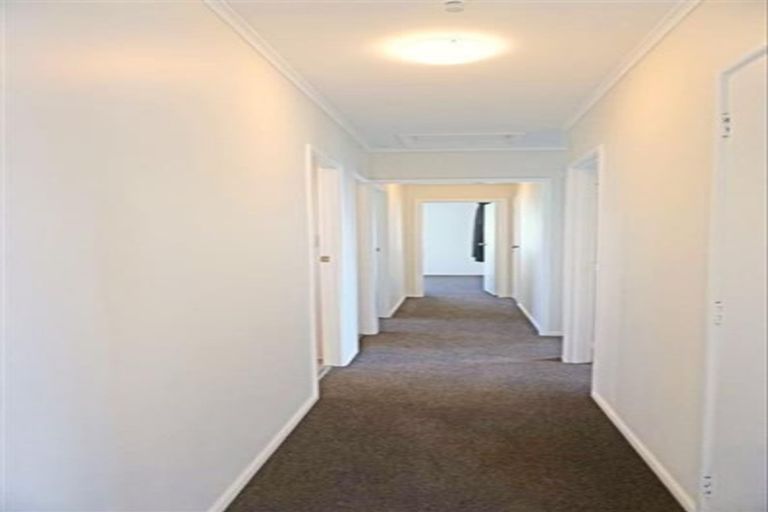 Photo of property in 172 Buckland Road, Mangere East, Auckland, 2024