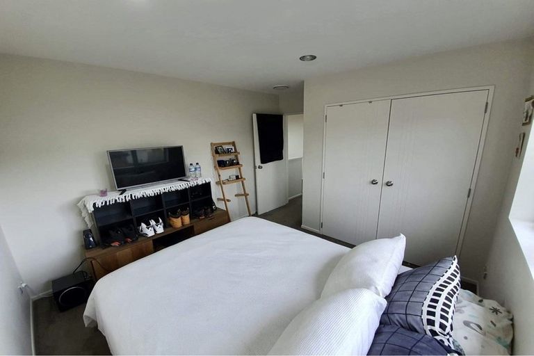 Photo of property in 87 Keri Vista Rise, Papakura, 2110