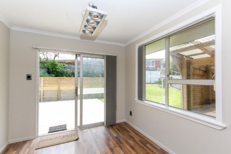 Photo of property in 23 Trafalgar Street, Westown, New Plymouth, 4310