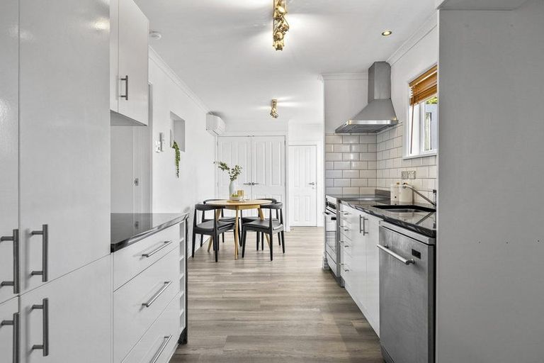 Photo of property in 104 Forfar Street, St Albans, Christchurch, 8014