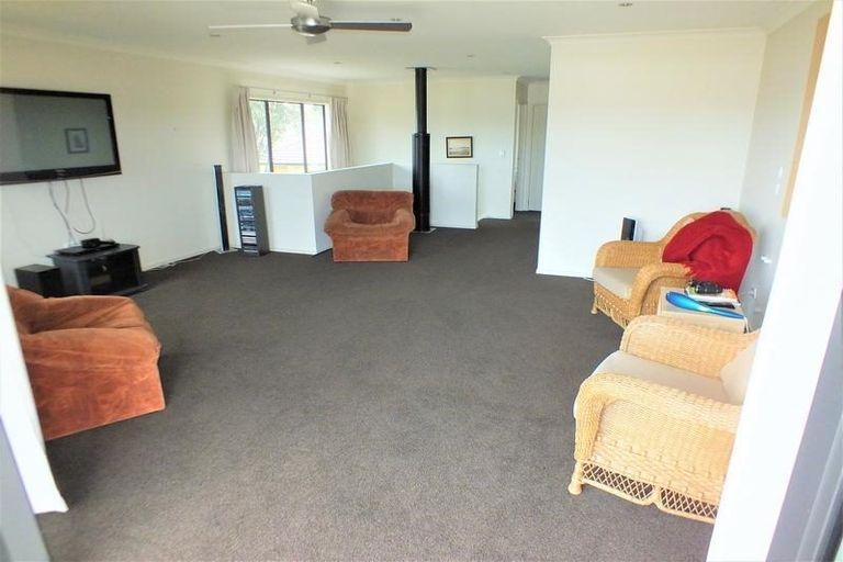 Photo of property in 169 The Fairway, Matarangi, Whitianga, 3592
