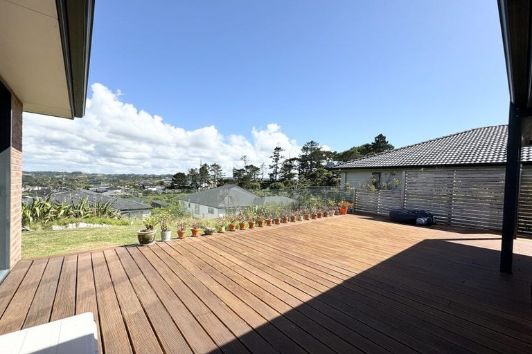 Photo of property in 81 Manuel Road, Silverdale, 0932