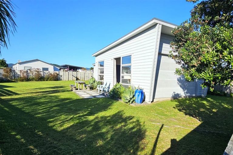 Photo of property in 108 Mahoe Place, Matarangi, Whitianga, 3592