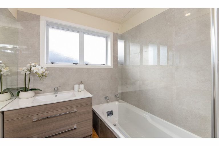 Photo of property in 131 Cuthberts Road, Aranui, Christchurch, 8061