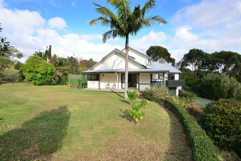 Photo of property in 114 Kennedy Road, Dairy Flat, Albany, 0792