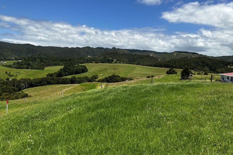 Photo of property in 7 Aquarius Lane, Langs Beach, 0582