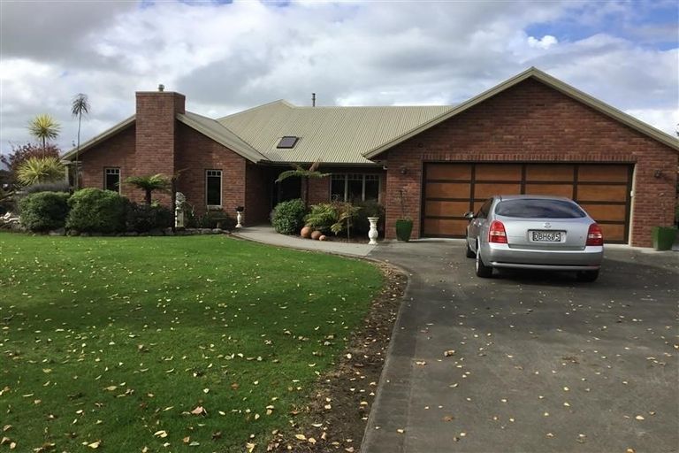 Photo of property in 120 Burwood Road, Matamata, 3400