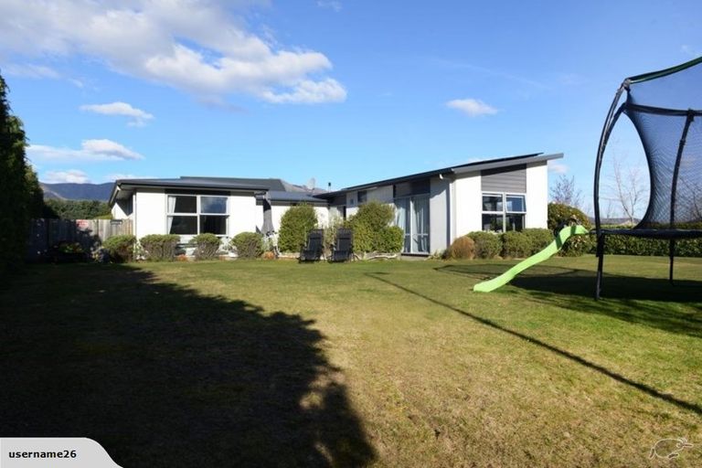 Photo of property in 13 Timsfield Drive, Lake Hawea, Wanaka, 9382