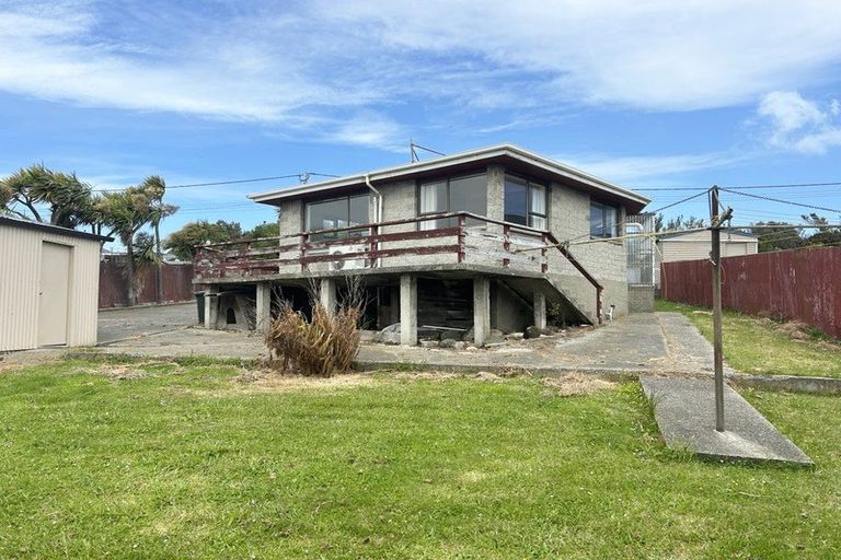 Photo of property in 15 Blackwater Street, Bluff, 9814