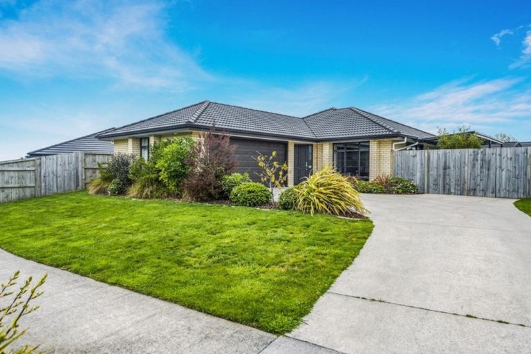 Photo of property in 5 Patatee Terrace, Baverstock, Hamilton, 3200