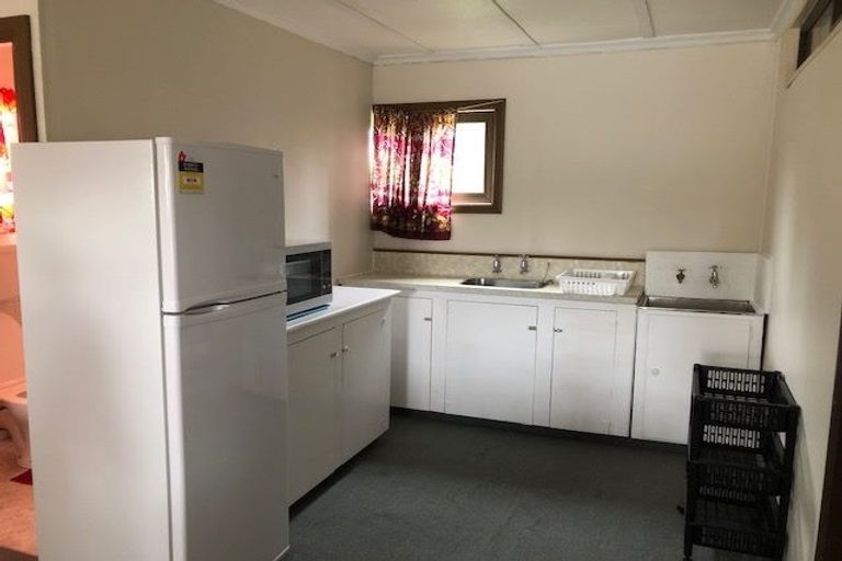 Photo of property in 14 Fairdale Avenue, Red Hill, Papakura, 2110