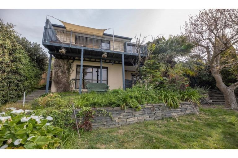 Photo of property in 125 Port Hills Road, Heathcote Valley, Christchurch, 8022