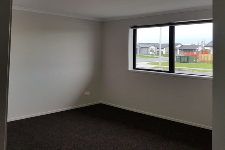 Photo of property in 1 Fontana Street, Papamoa, 3118