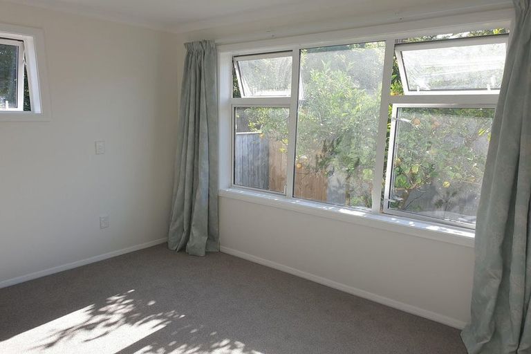 Photo of property in 42 Matatua Road, Raumati Beach, Paraparaumu, 5032