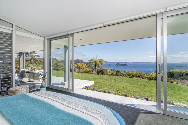 Photo of property in 47 Sarahs Hill, Hahei, Whitianga, 3591