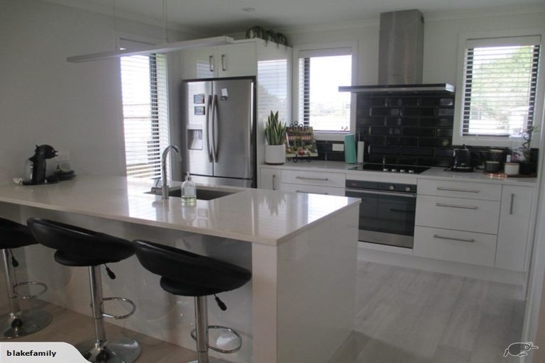 Photo of property in 22 Gimson Street, Solway, Masterton, 5810