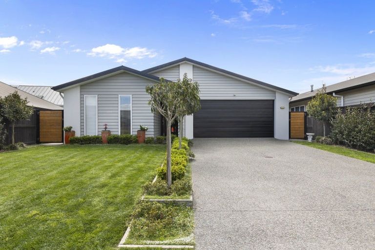Photo of property in 3 Pimelea Street, Papamoa Beach, Papamoa, 3118