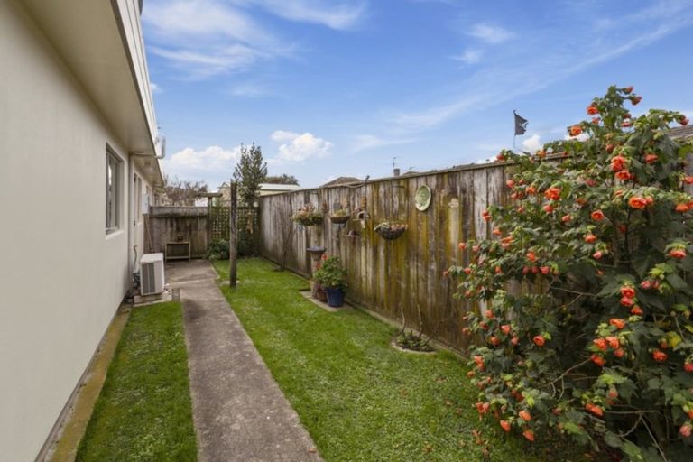 Photo of property in 58a Molesworth Street, Taita, Lower Hutt, 5011