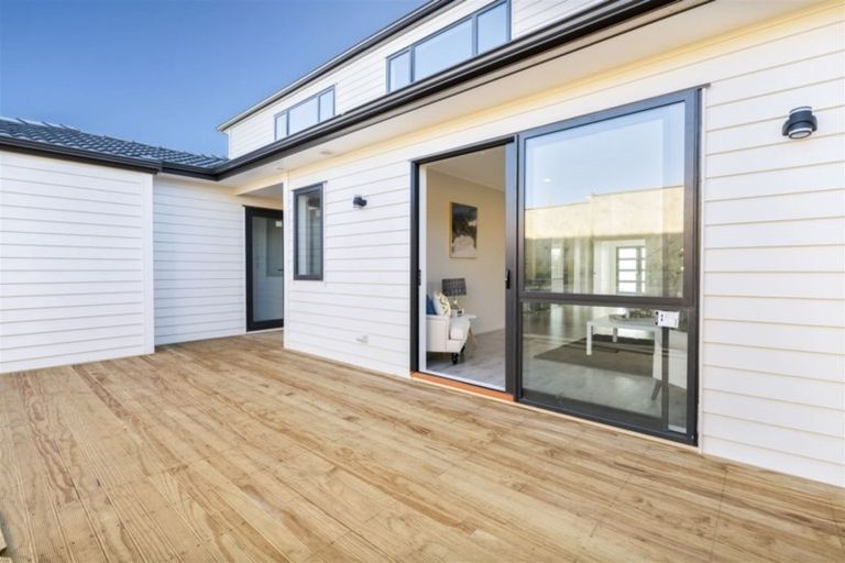 Photo of property in 75 Tir Conaill Avenue, Flat Bush, Auckland, 2019