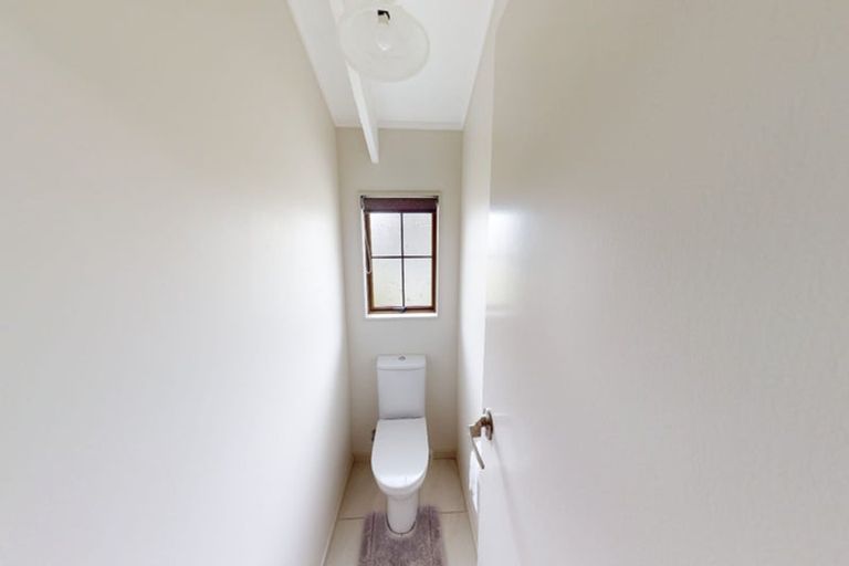 Photo of property in 1 Acton Place, Saint Johns Hill, Whanganui, 4500