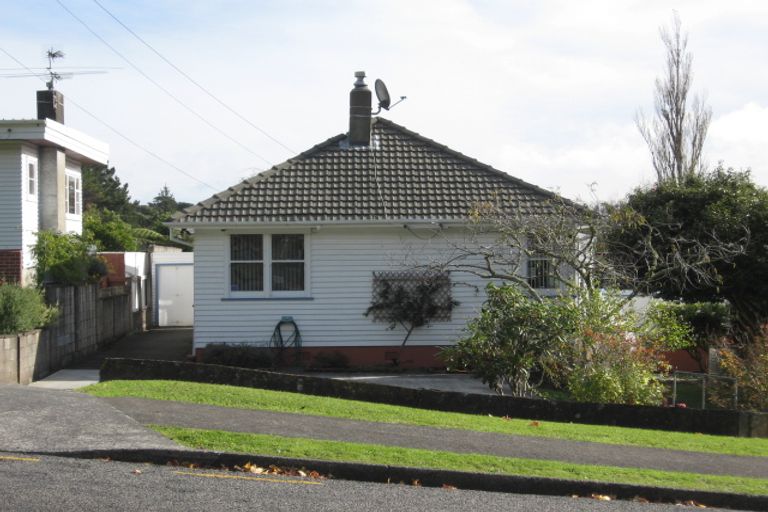 Photo of property in 216 Rata Street, Naenae, Lower Hutt, 5011