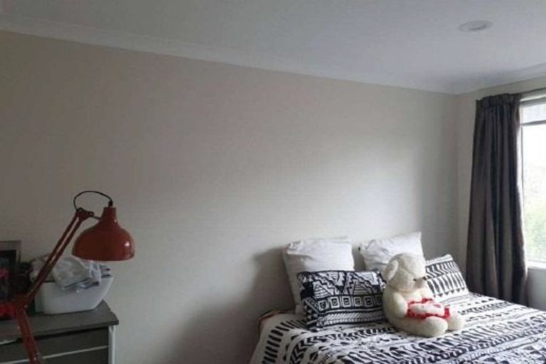 Photo of property in 11 Logan Place, Waiuku, 2123