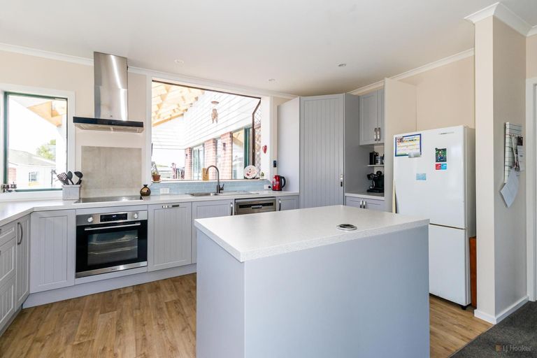 Photo of property in 37 Opie Street, Waimate, 7924