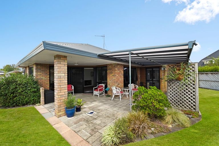 Photo of property in 14 Rogers Place, Fairview Downs, Hamilton, 3214