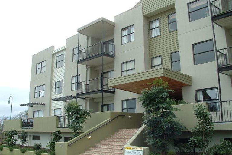 Photo of property in 21/124 Stancombe Road, Flat Bush, Auckland, 2016