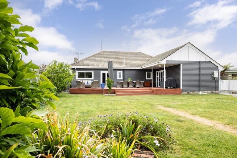 Photo of property in 52 Auckland Road, Greenmeadows, Napier, 4112