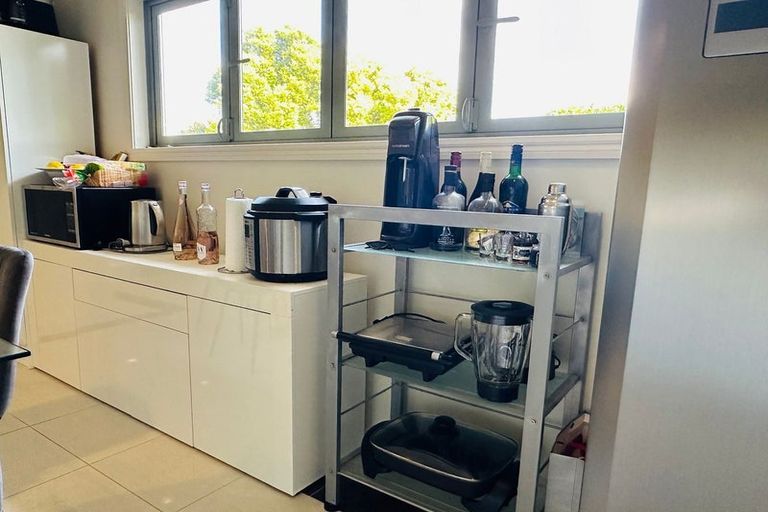 Photo of property in 24 Castleton Drive, Howick, Auckland, 2014