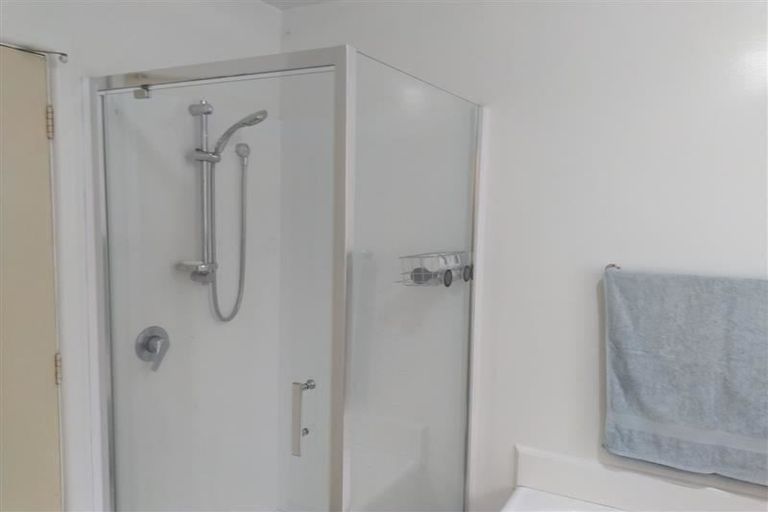 Photo of property in 100a Maidstone Road, Ilam, Christchurch, 8041