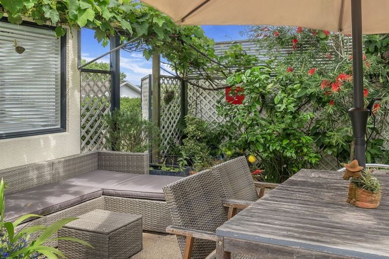 Photo of property in 2/20 Fifth Avenue, Tauranga, 3110