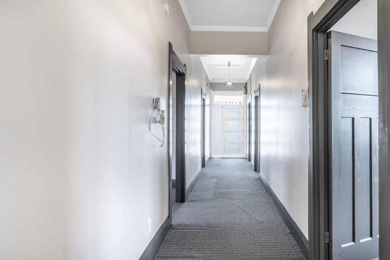 Photo of property in 38 Queen Street, Winton, 9720