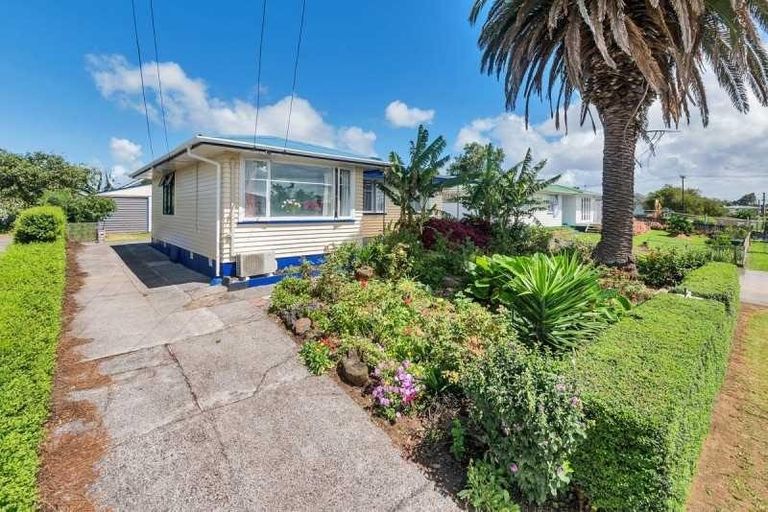 Photo of property in 19 Everitt Road, Otara, Auckland, 2023