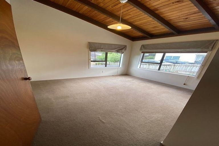 Photo of property in 180 Greenhithe Road, Greenhithe, Auckland, 0632