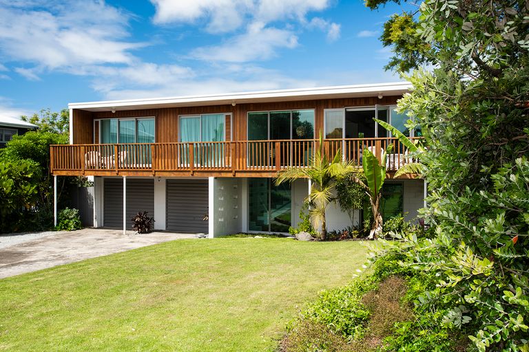 Photo of property in 2 Frances Street, Okitu, Gisborne, 4010