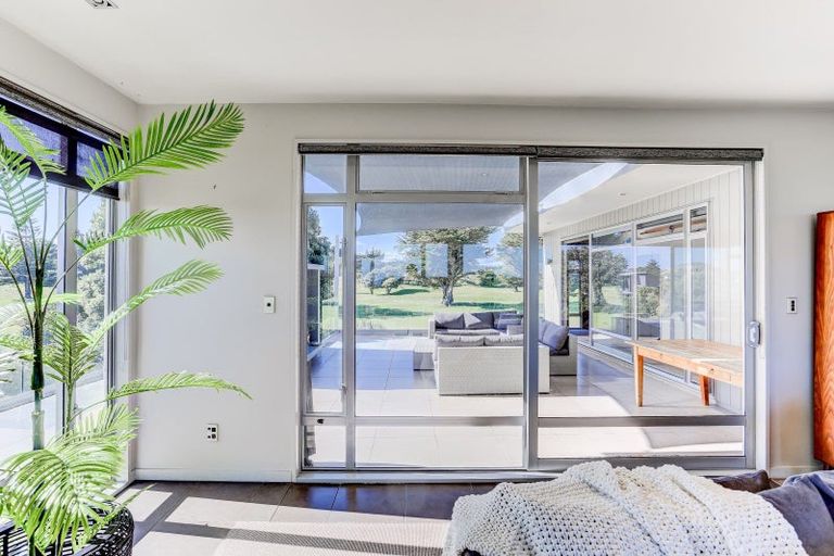 Photo of property in 34 Longbeach Drive, Castlecliff, Whanganui, 4501