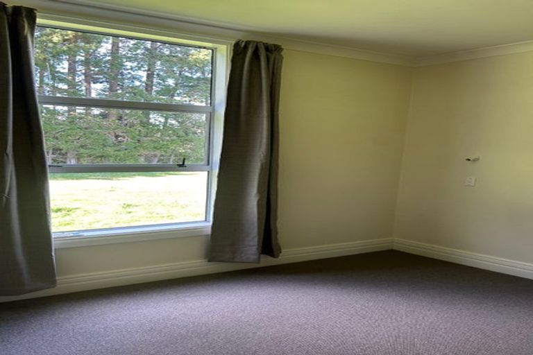 Photo of property in 417c Grays Road, Pauatahanui, Porirua, 5381