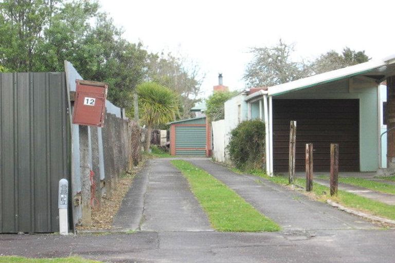 Photo of property in 12 Casper Street, Fairfield, Hamilton, 3214