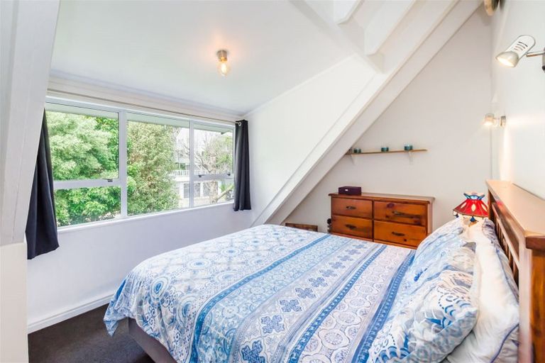 Photo of property in 63 Matai Road, Raumati South, Paraparaumu, 5032