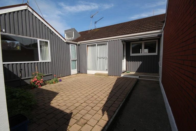 Photo of property in 93a Musselburgh Rise, Musselburgh, Dunedin, 9013