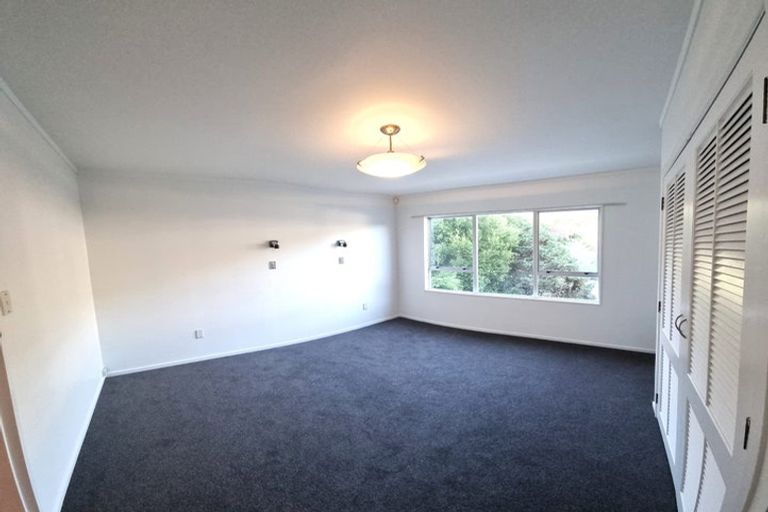 Photo of property in 8 Govind Grove, Ngaio, Wellington, 6035