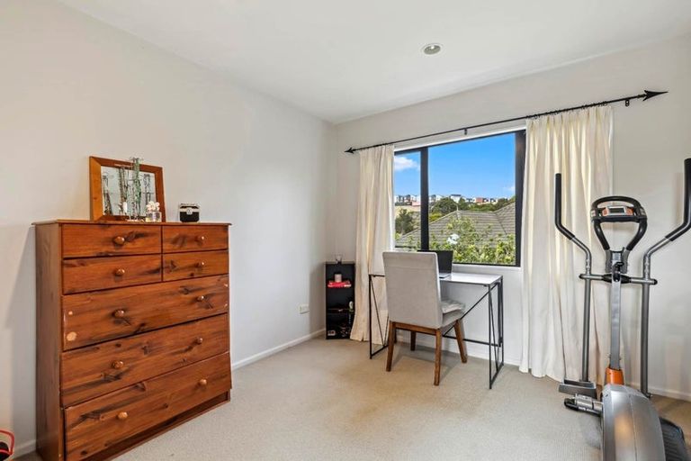 Photo of property in 6 Widdison Place, Albany, Auckland, 0632