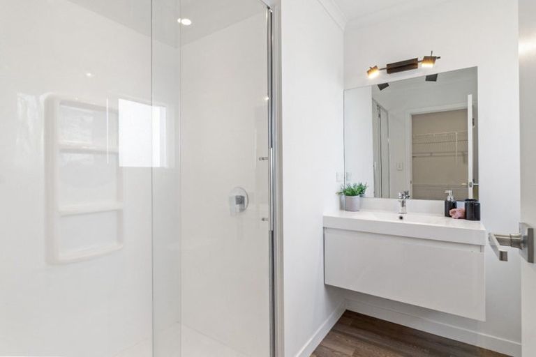 Photo of property in 21 The Dales, Dinsdale, Hamilton, 3204