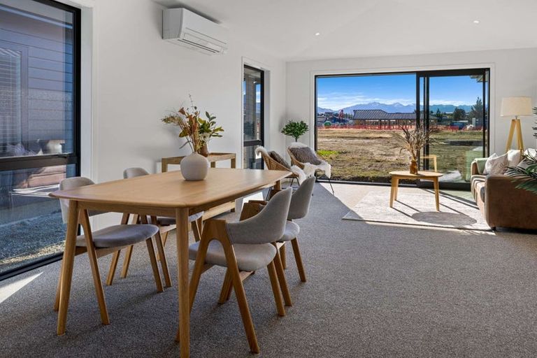 Photo of property in 36 Longview Drive, Lake Hawea, 9382