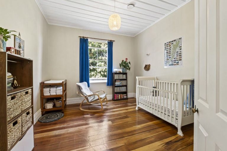 Photo of property in 1017 Main North Road, Onaero, Waitara, 4383